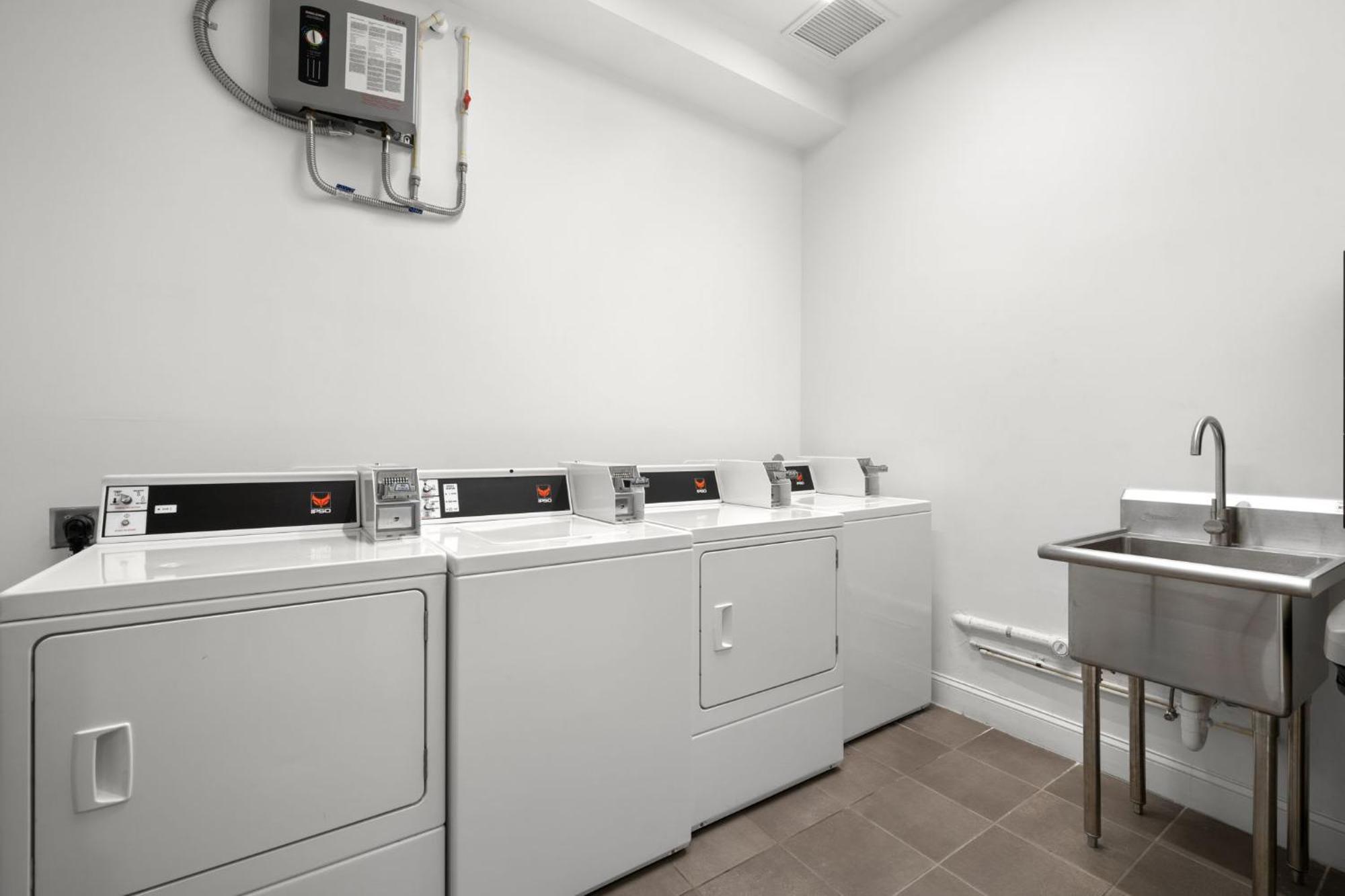 New! Sangria Suite - Upscale Ybor City Studio, Right On 7Th Ave Tampa Zewnętrze zdjęcie